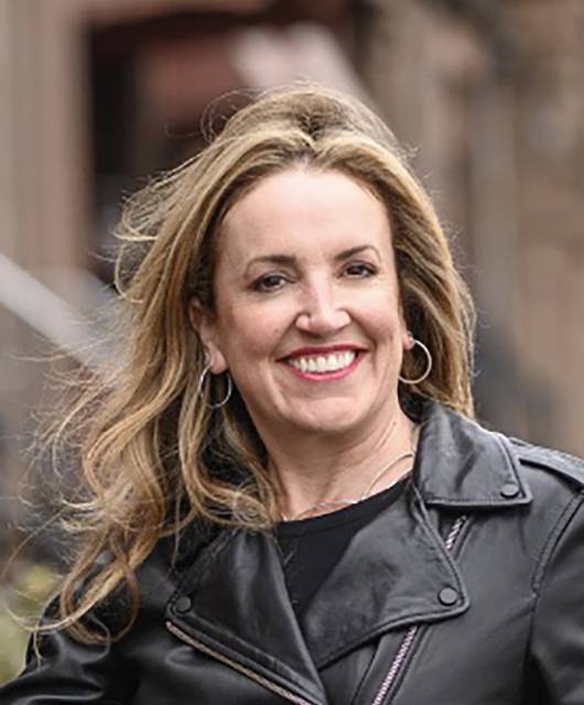 A photo of Heather Braun.